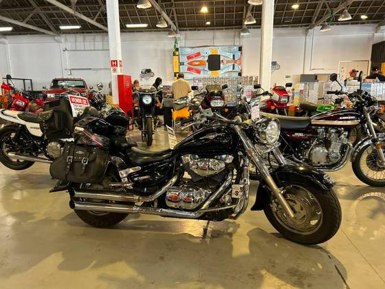 SUZUKI BOULEVARD C1500 SUZUKI BOULEVARD C1500